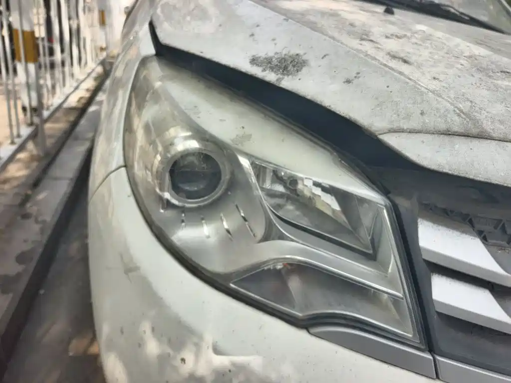 Jinbei Huachen Jinbei 750 2016 2015 1.5L Comfort Model