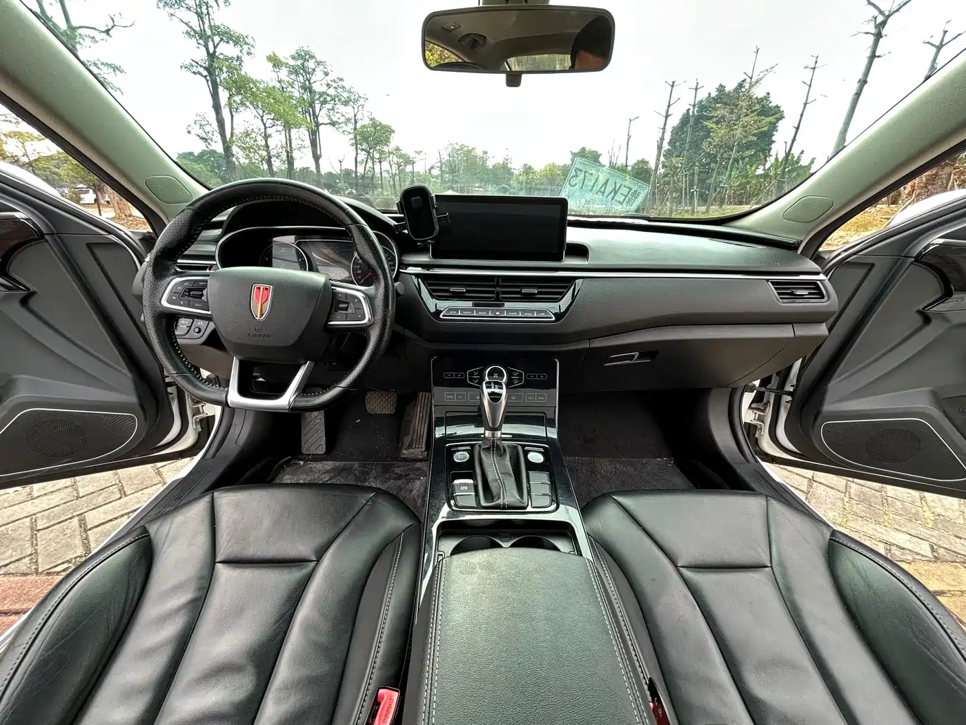 Hongqi H5 2020 1.8T Automatic Smart Connection Qi Smooth Edition фото 7
