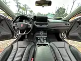 Фото 7 - Hongqi H5
