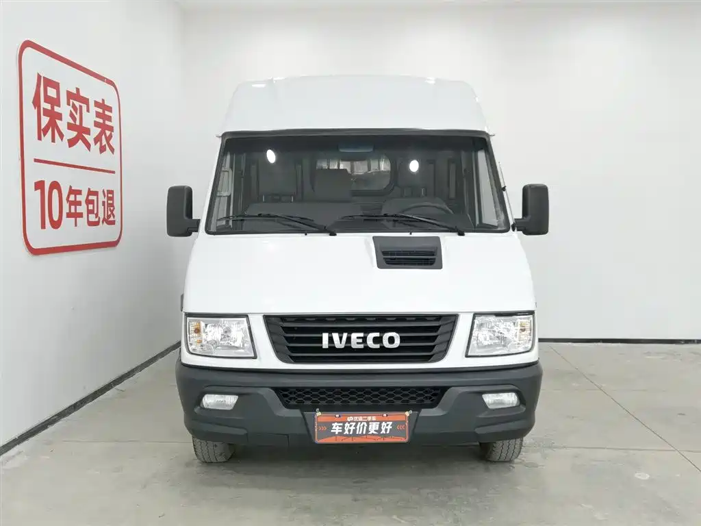 IVECO PROUD