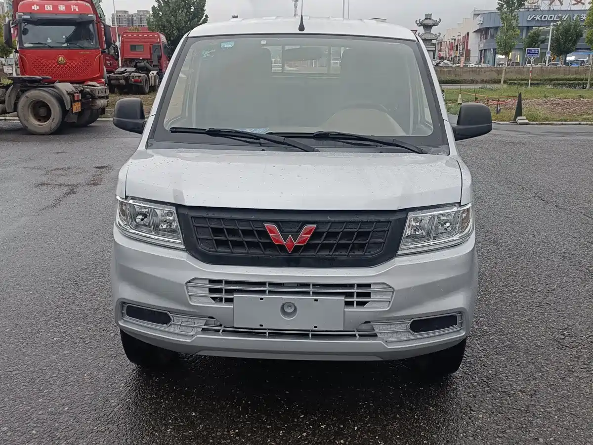 Wuling Motors Wuling Rongguang New Truck 2018 2018 1.5L Double-row L3C