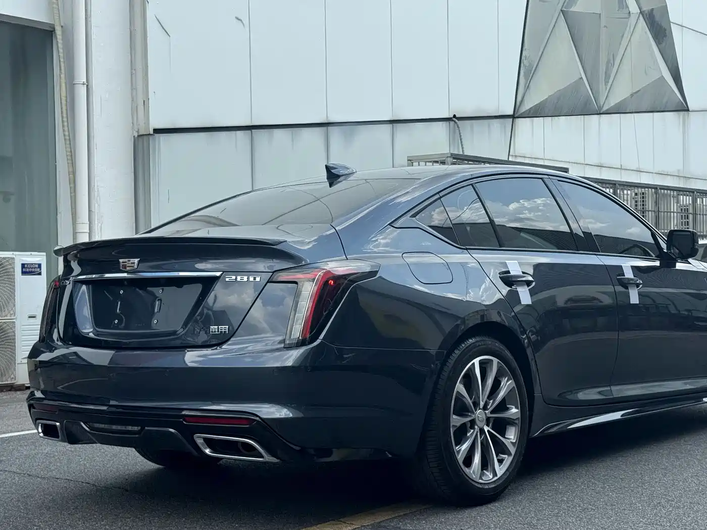 Cadillac CT5 2020 28T Leading Sport фото 15
