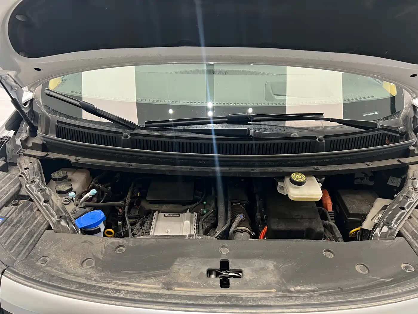 Denza D9 2025 Model DM-i Smart Drive Edition 1020 AWD Flagship фото 14