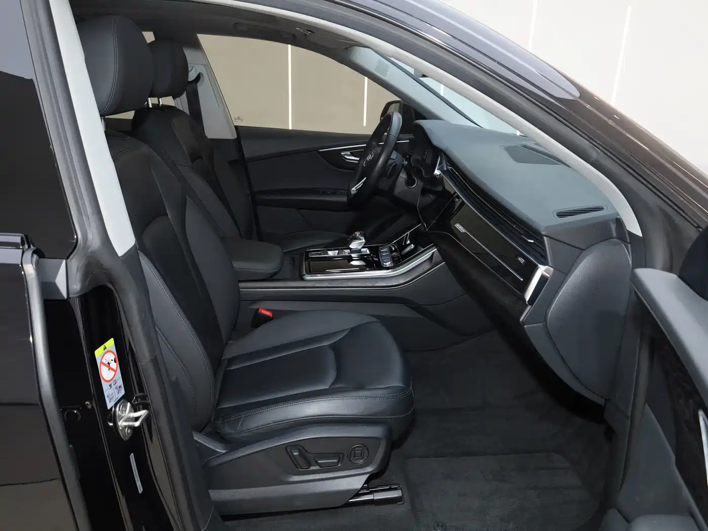 Audi Q8 2021 2021 Model 55 TFSI Luxury Dynamic