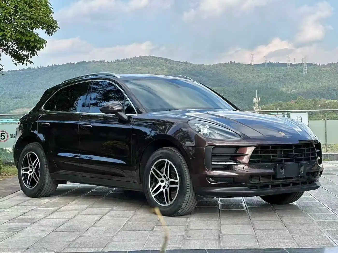 Porsche Macan 2017 Macan 2.0T фото 3