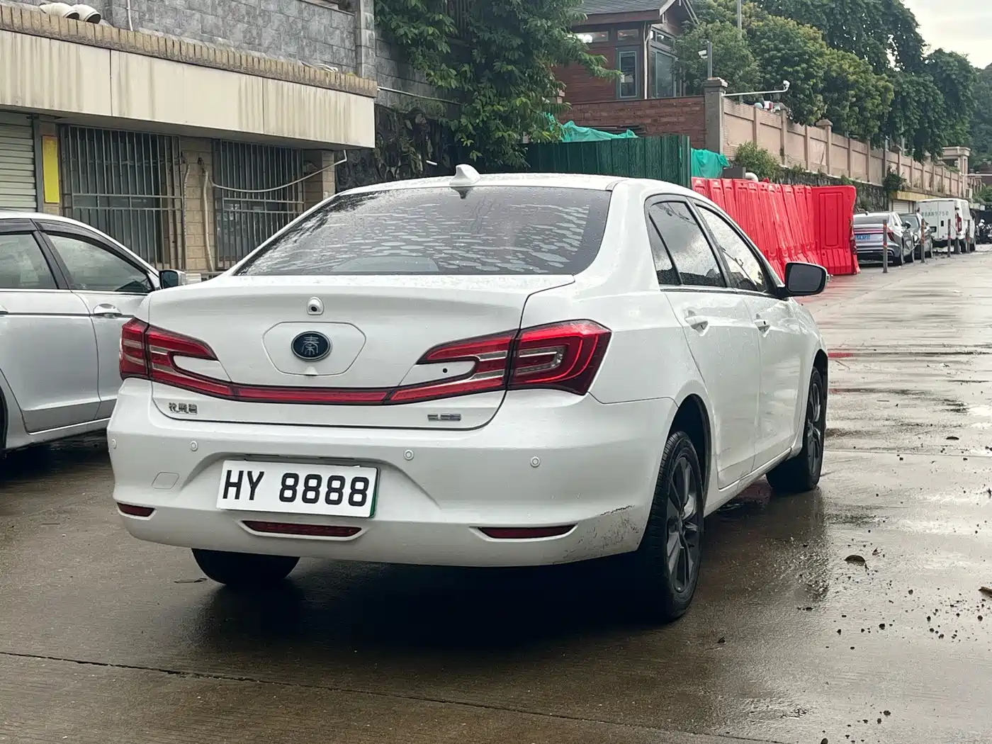 BYD Qin New Energy 2018 2017 1.5T Premium Model
