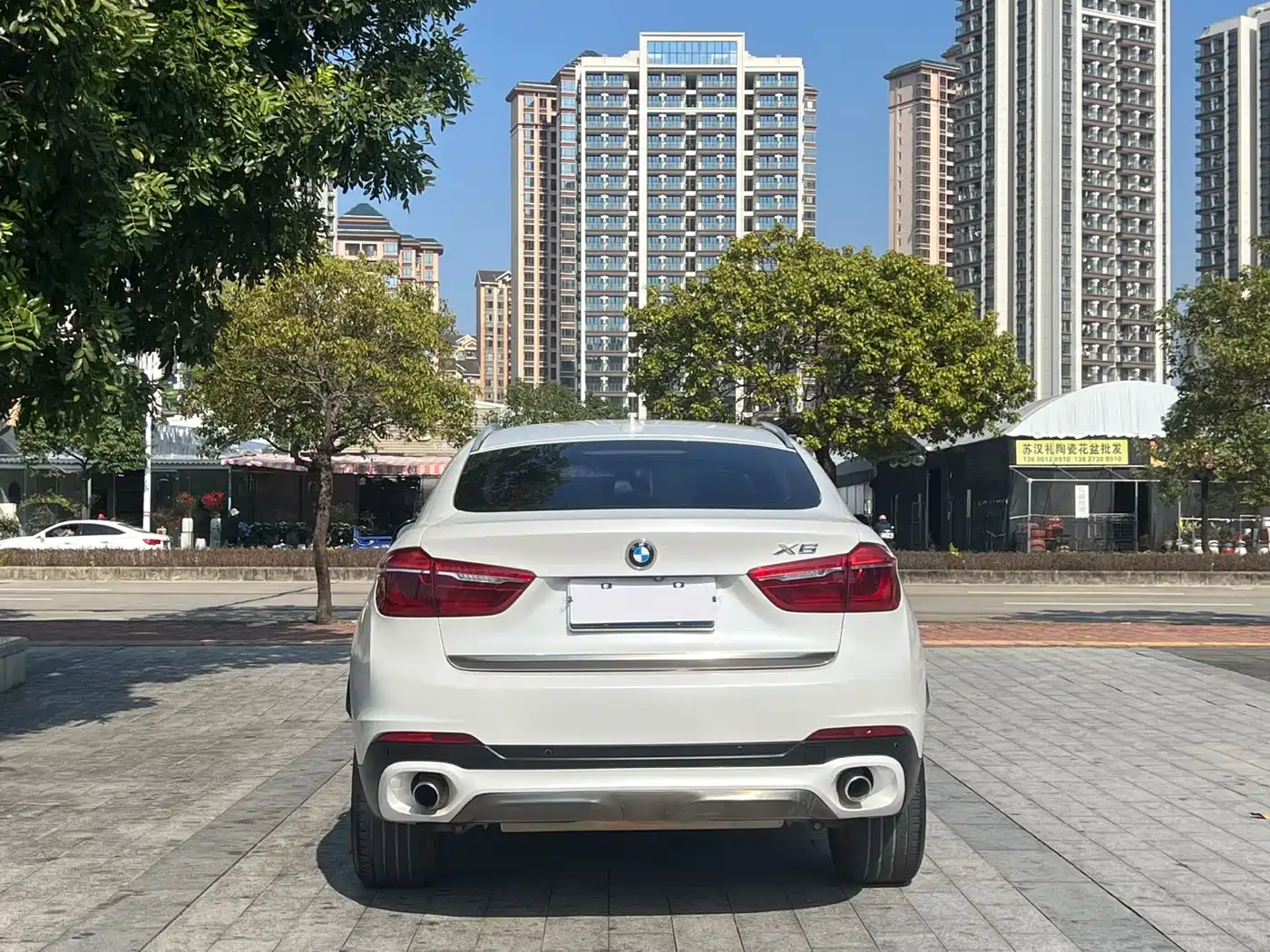 BMW X6 2017 xDrive28i фото 8