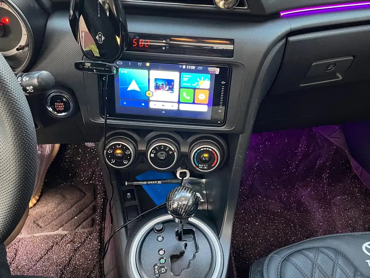Toyota Zelos 2012 2011 2.5L Luxury Edition