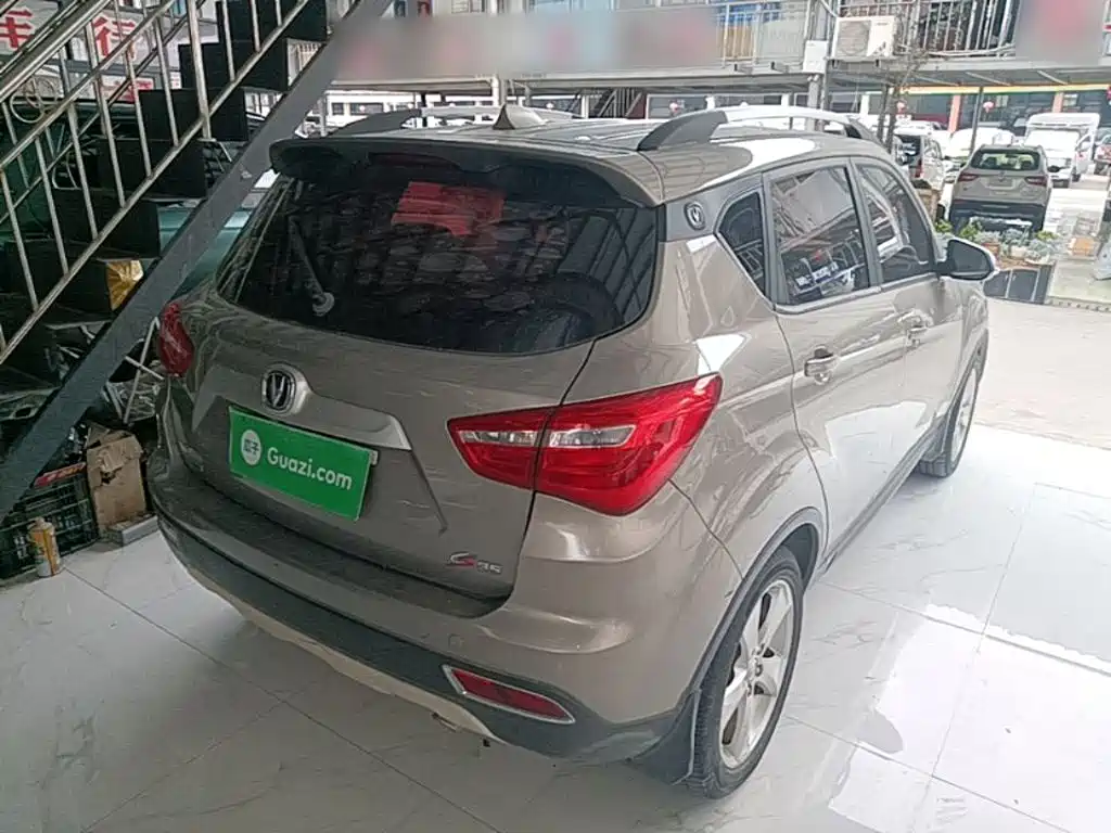 Фото 7 - Changan CS35