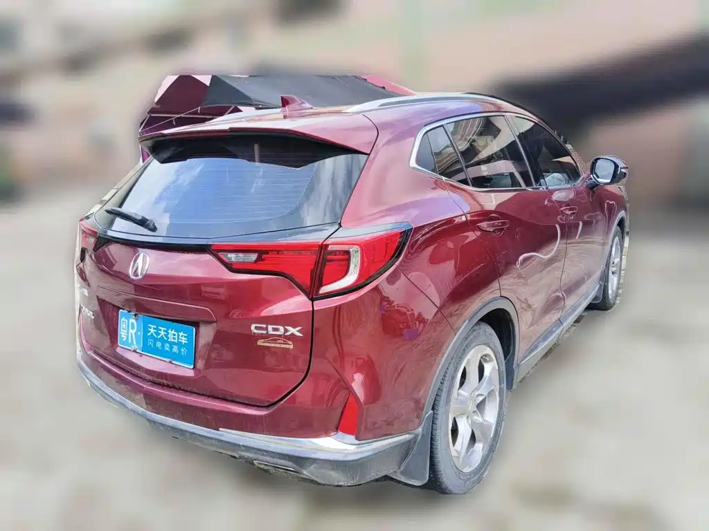 Фото 2 - Acura CDX
