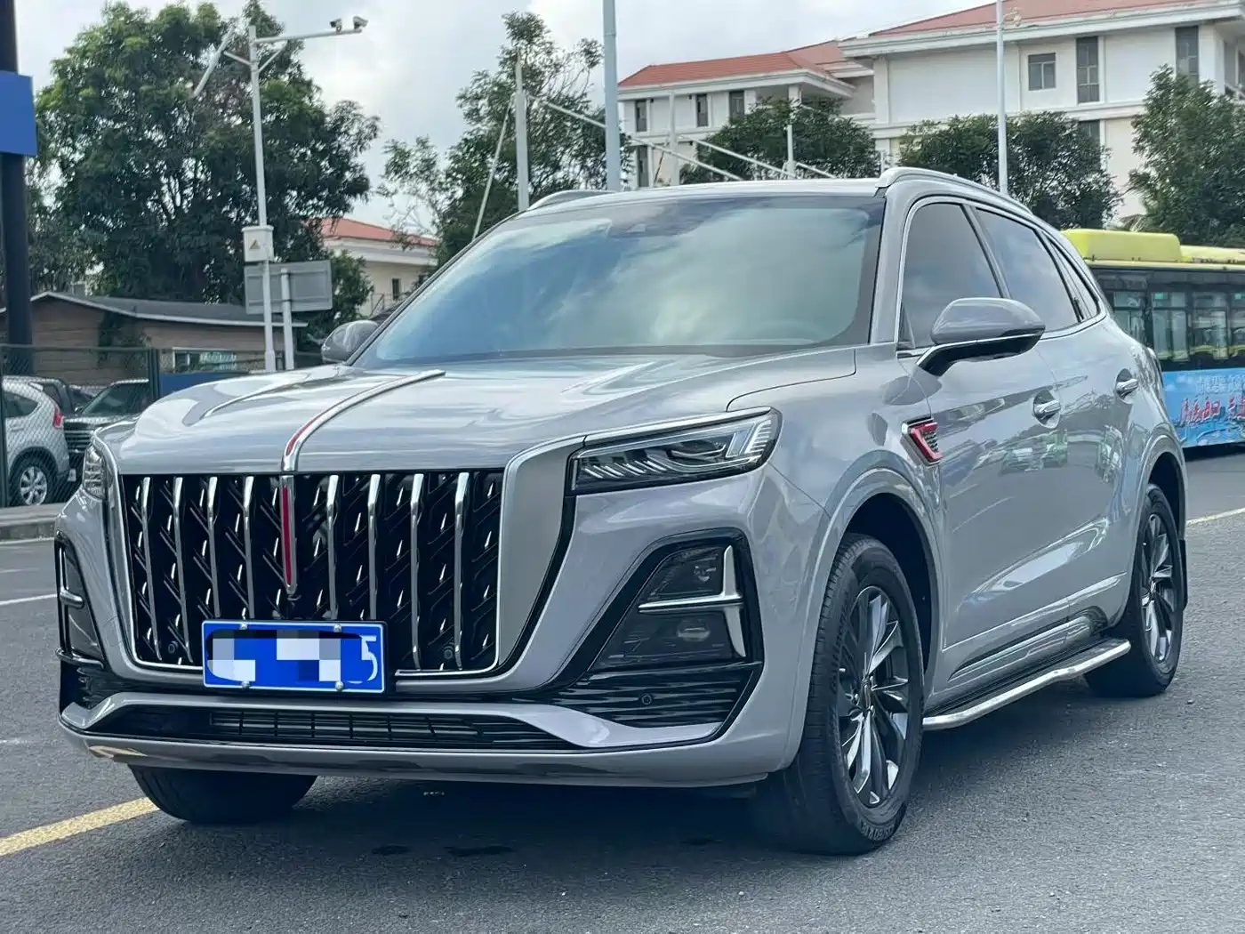 Hongqi HS5 2023 2.0T Flag Enjoy Pro Edition фото 10