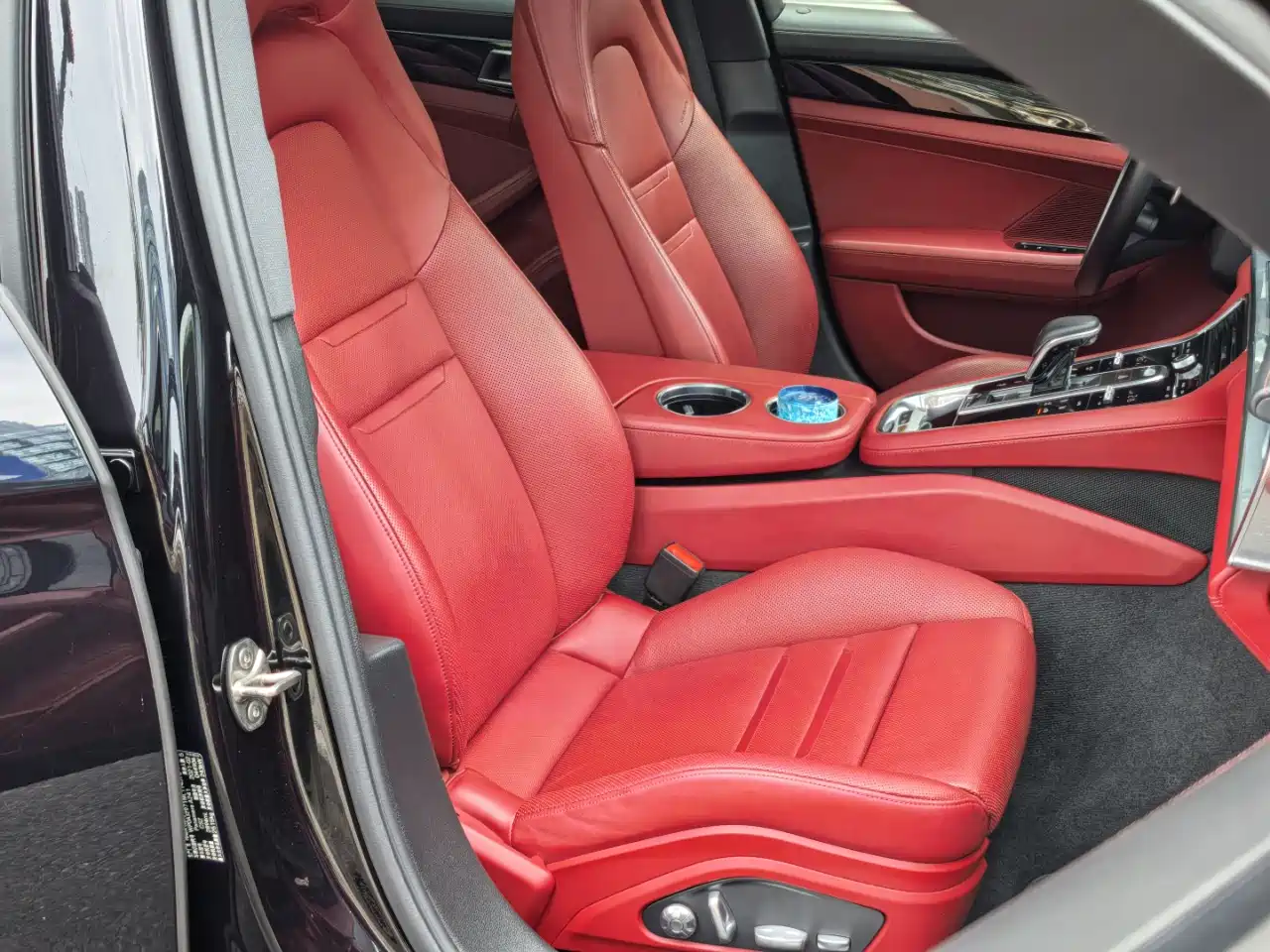 Porsche Panamera 2021 Model Panamera 2.9T фото 9