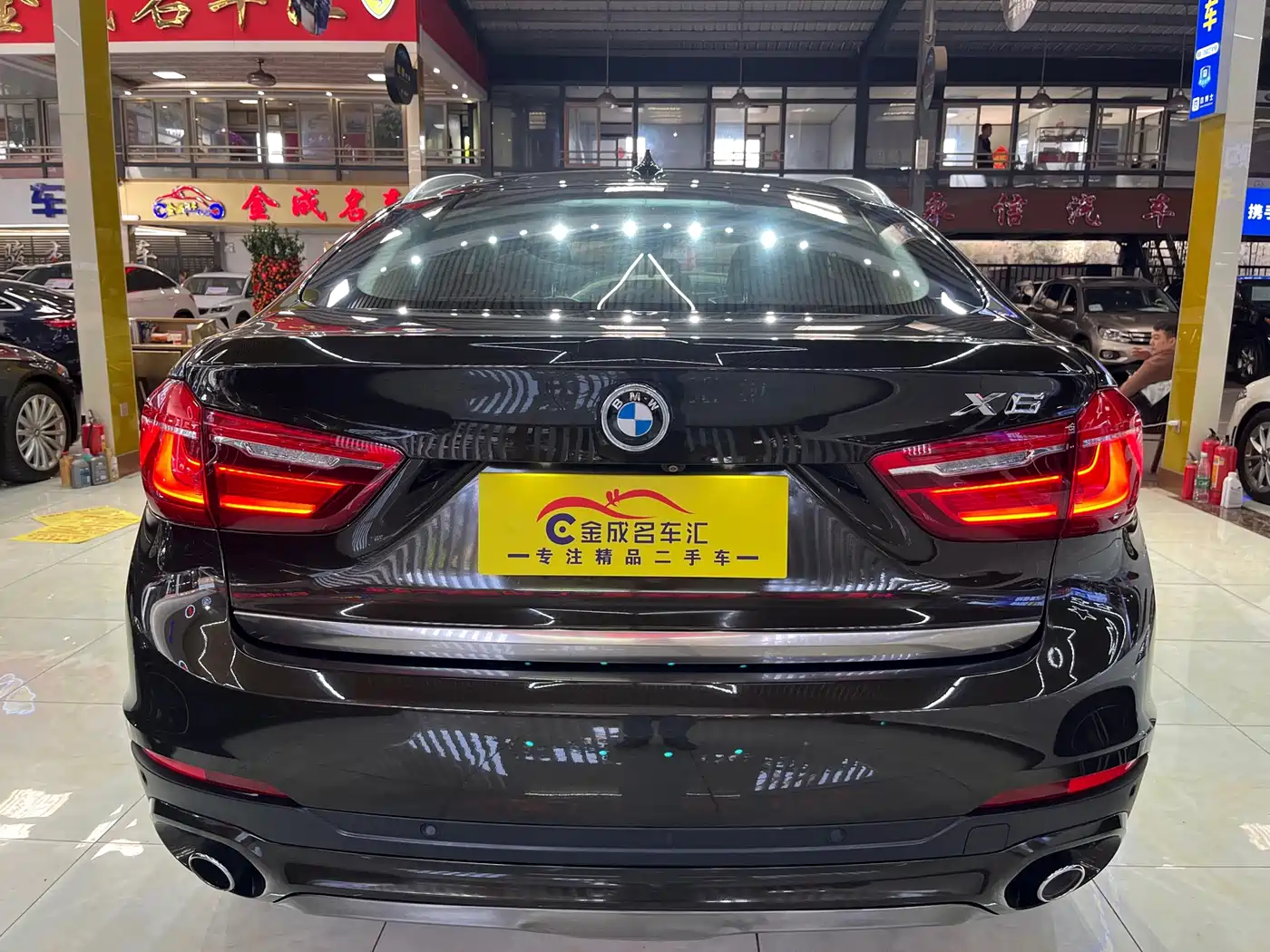 BMW X6 2017 xDrive28i фото 30