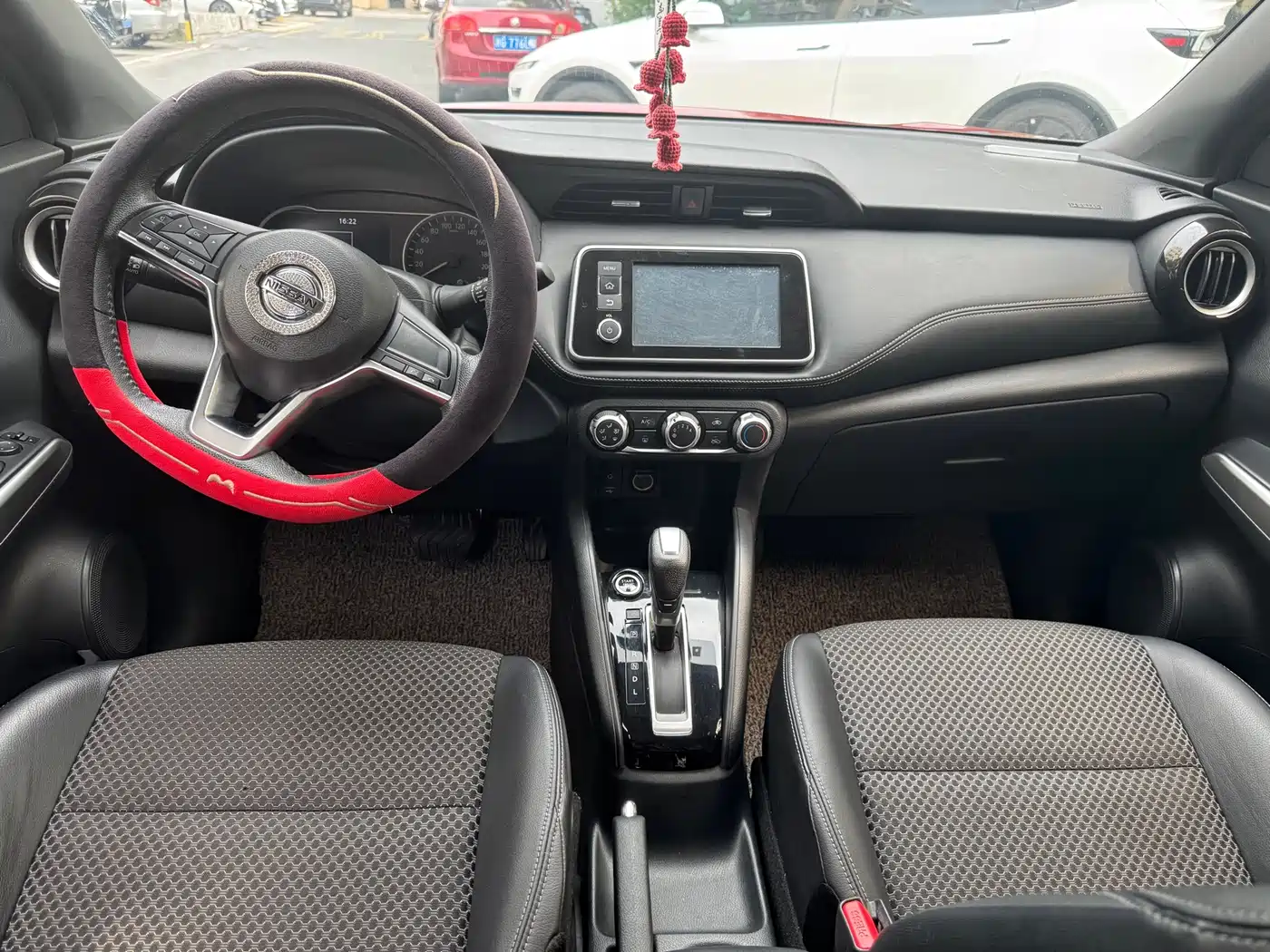 Nissan Kicks 2018 2017 1.5L CVT Smart Edition
