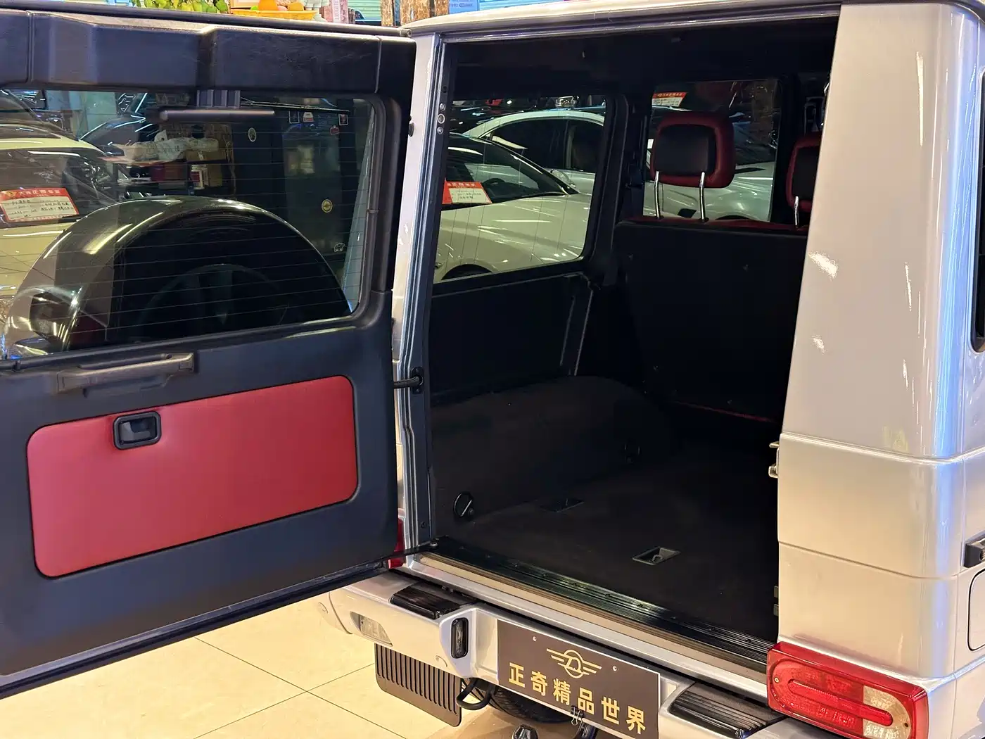 Mercedes-Benz G-Class 2010 G 500 фото 8