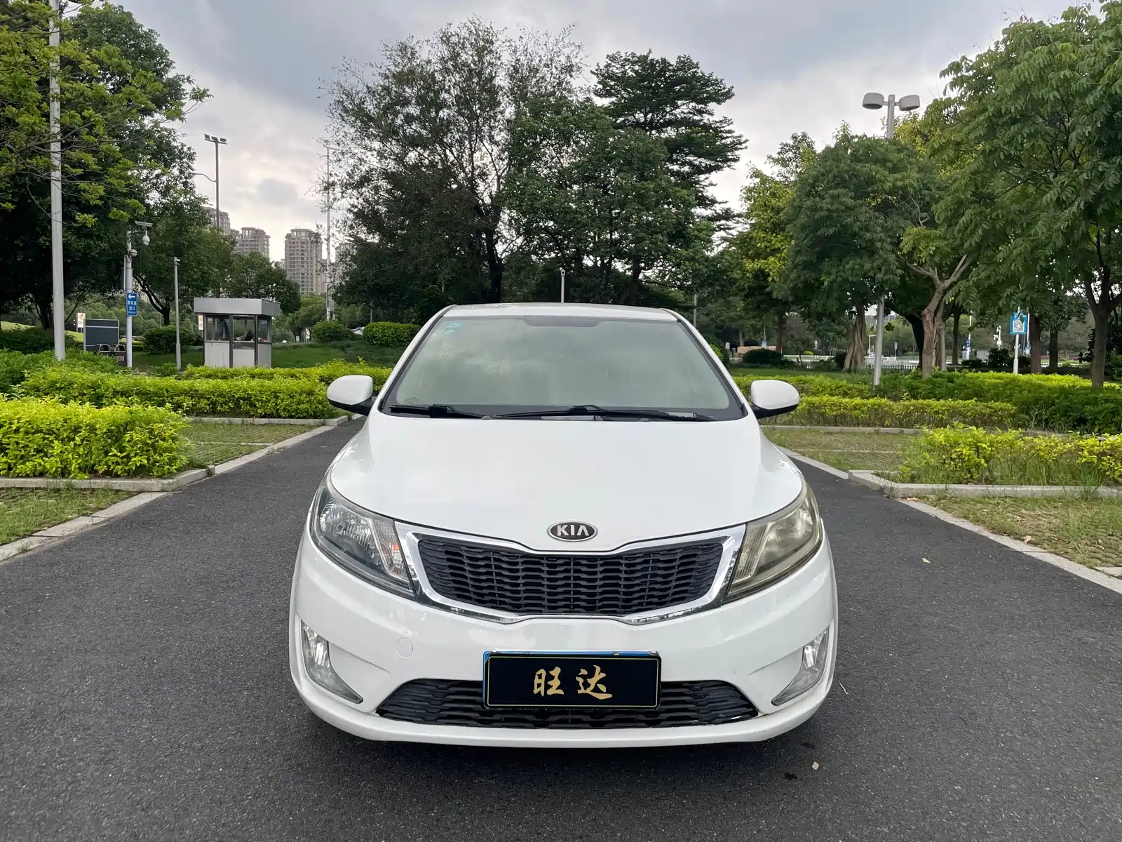 Photo 3 - Kia K2