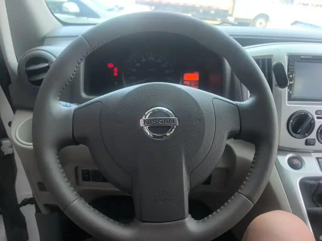 Nissan NV200 2014 2014 1.6L Manual Premium (China IV)