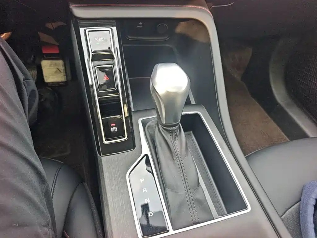 Roewe i5 2026 2026 1.5L CVT Luxury