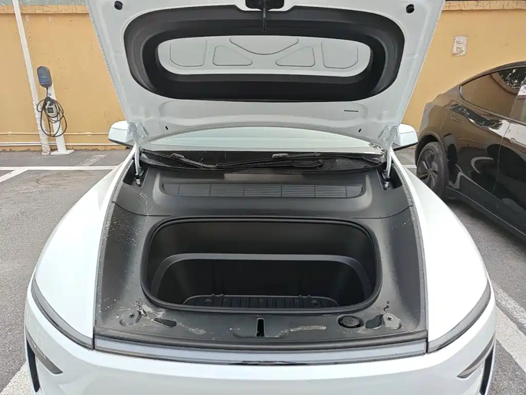 Фото 20 - Tesla Model Y