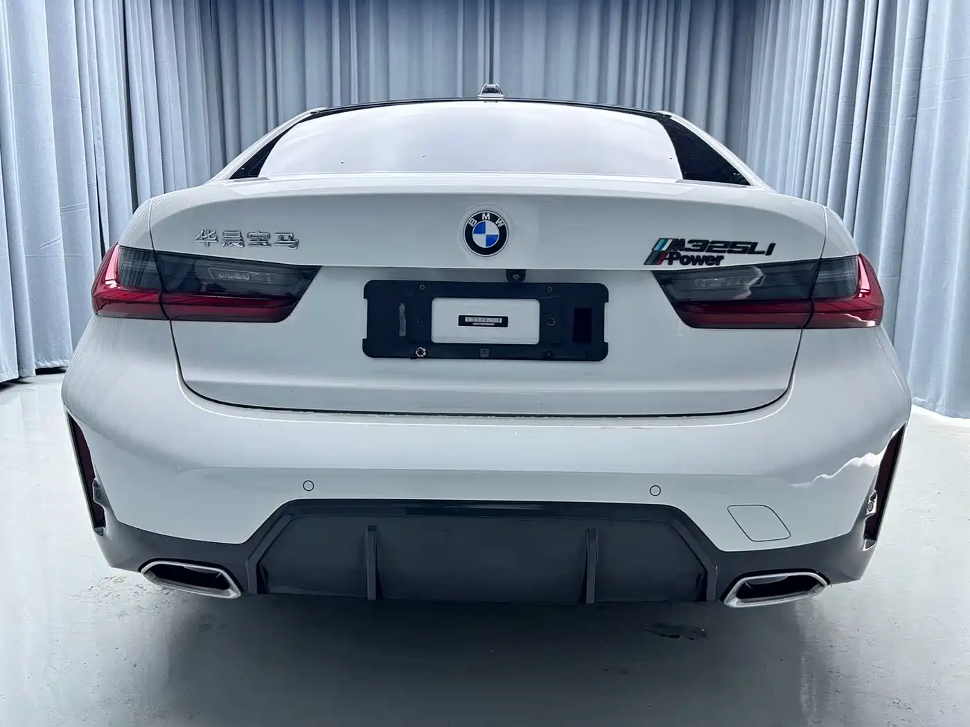BMW 3-SERIES