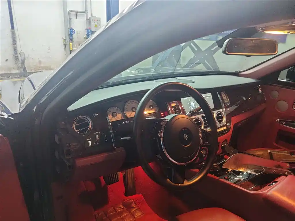 Фото 9 - Rolls-Royce Ghost
