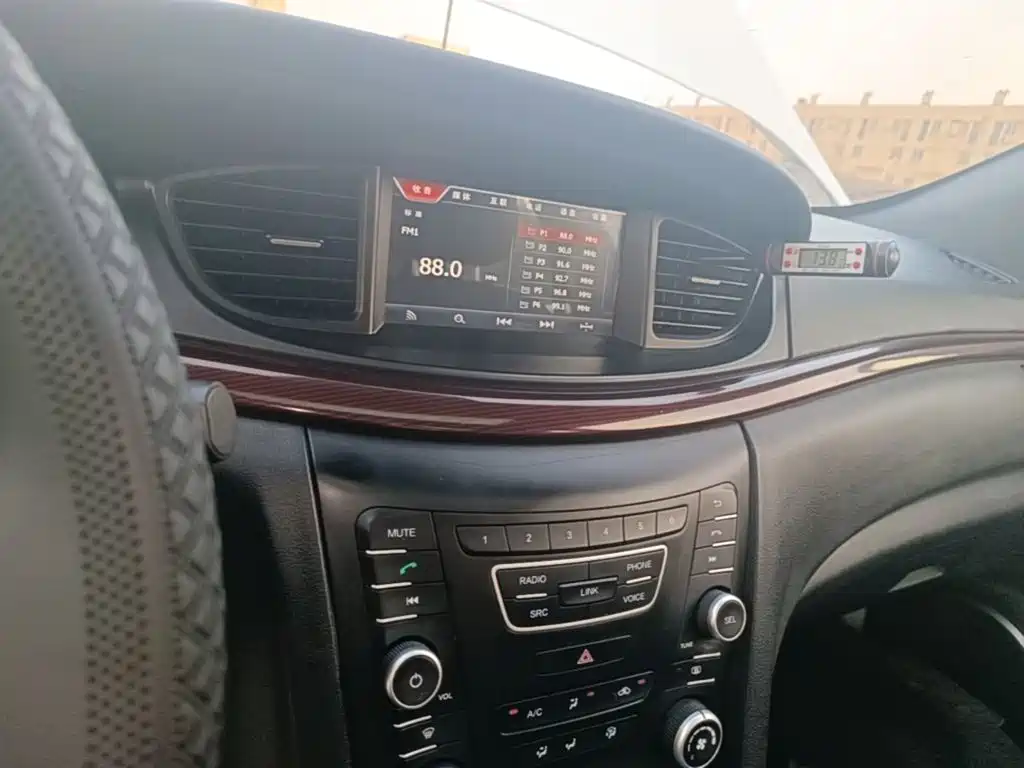 Besturn B50 2017 2016 1.4T Automatic Sport Luxury