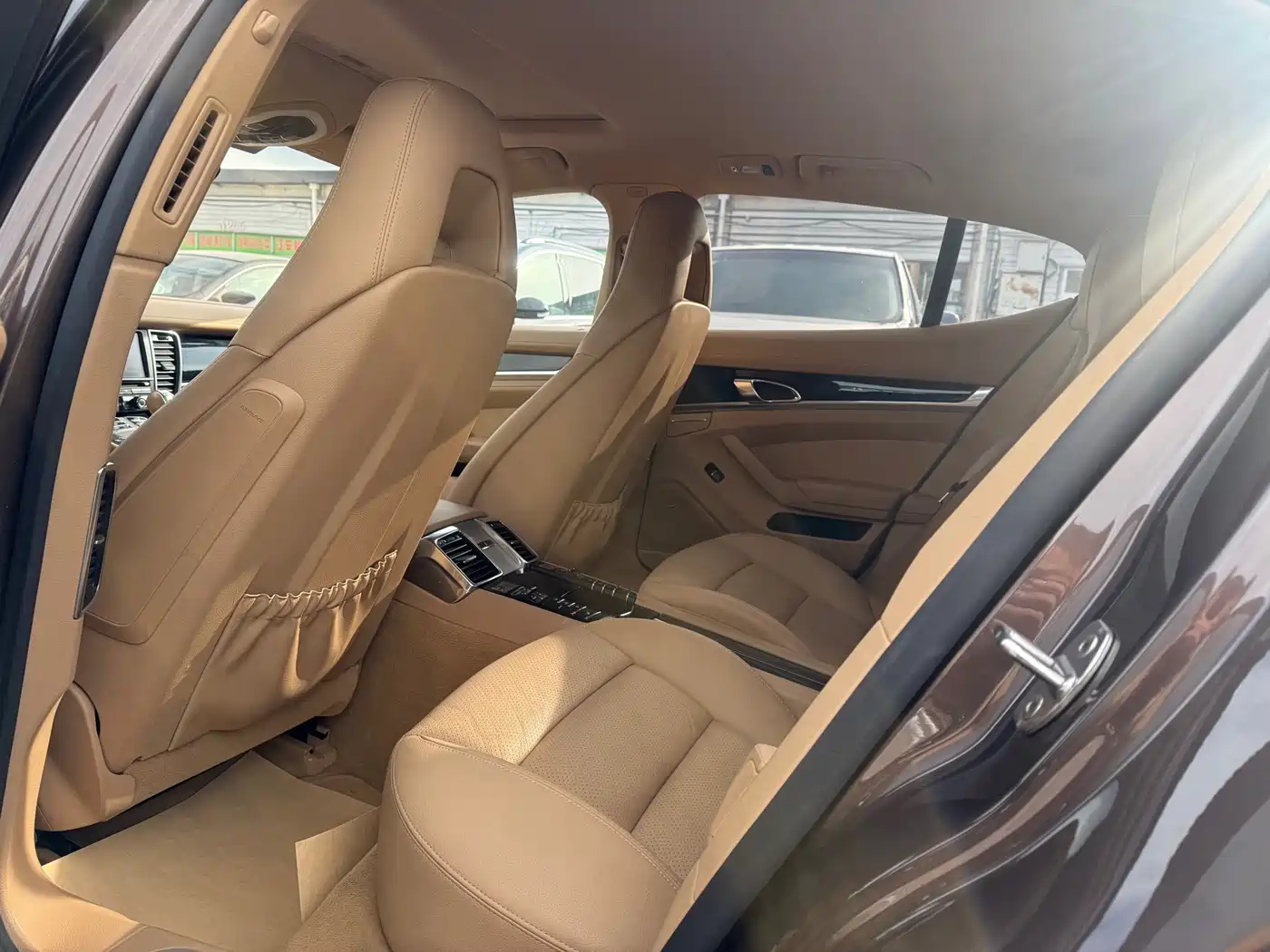 Porsche Panamera 2014 Panamera 4 3.0T фото 5