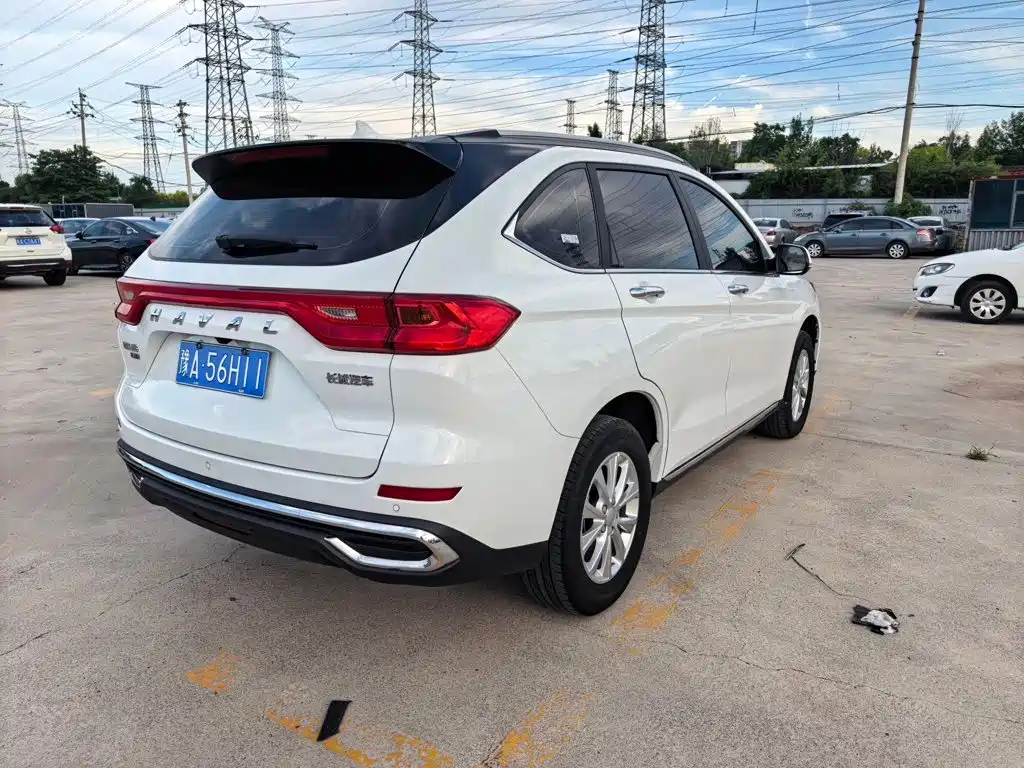 Haval M6 2023 2021 PLUS 1.5T DCT Luxury Smart Connect