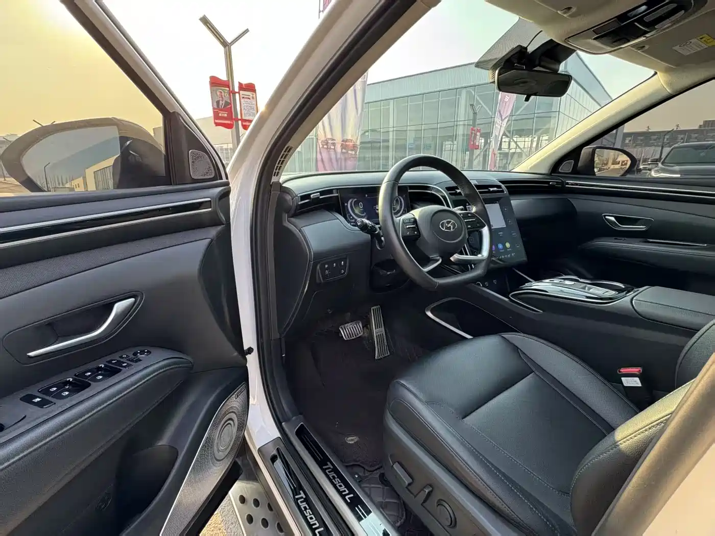 Hyundai Tucson 2021 Tucson L 1.5T DCT LUX Premium фото 9