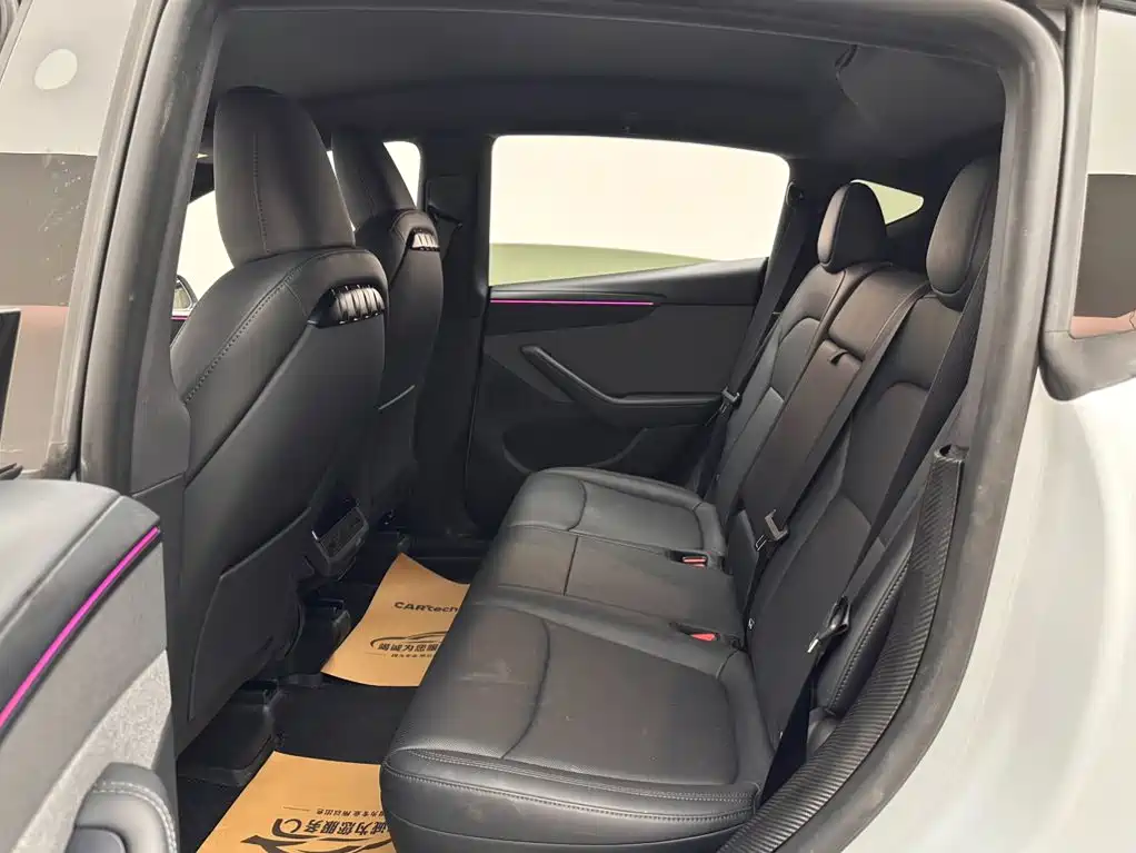 Tesla Model Y 2026 2026 Facelift Long Range Rear-Wheel Drive