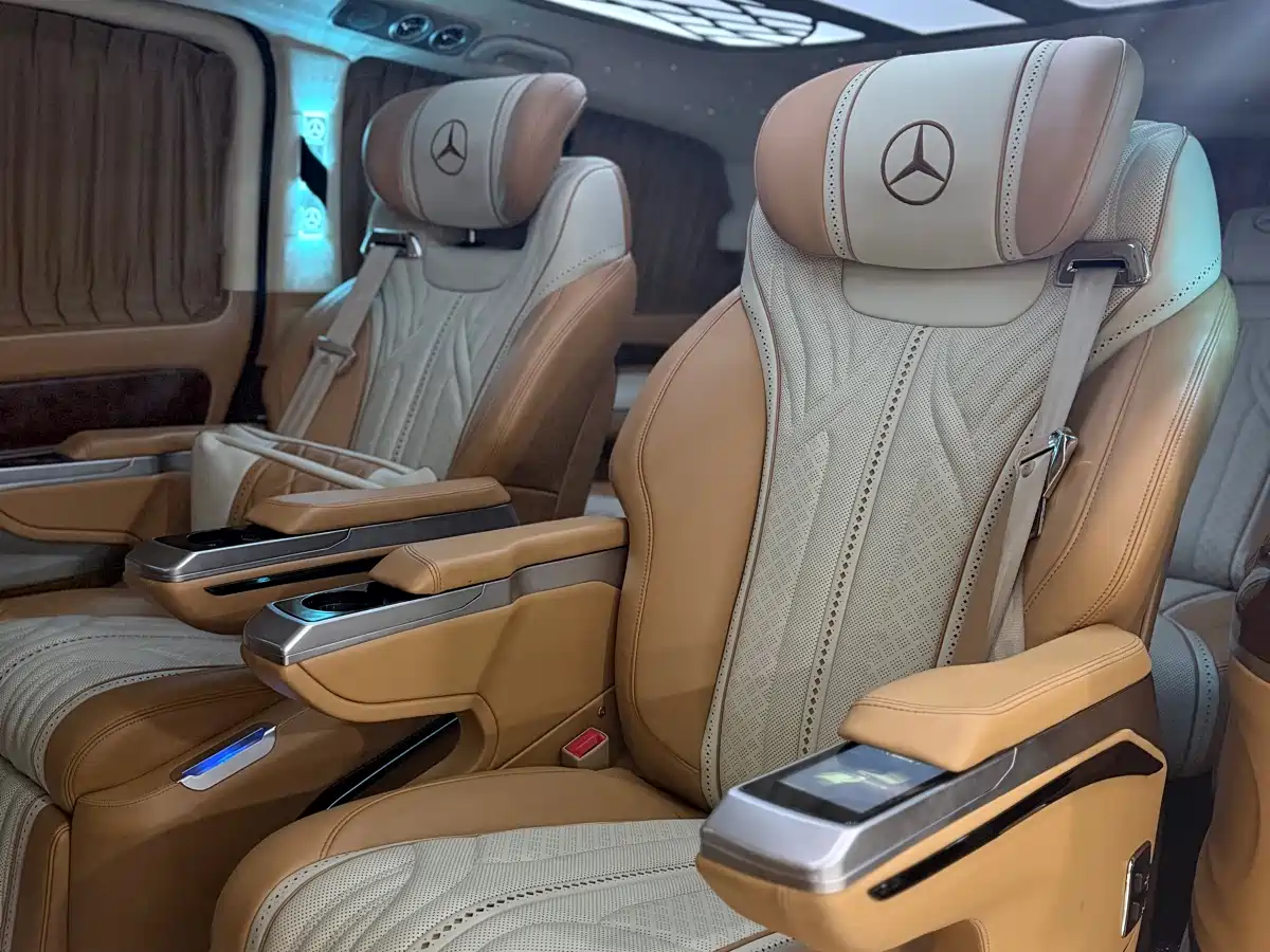 Mercedes-Benz Vito 2021 2.0T Business Edition 7-seater фото 5