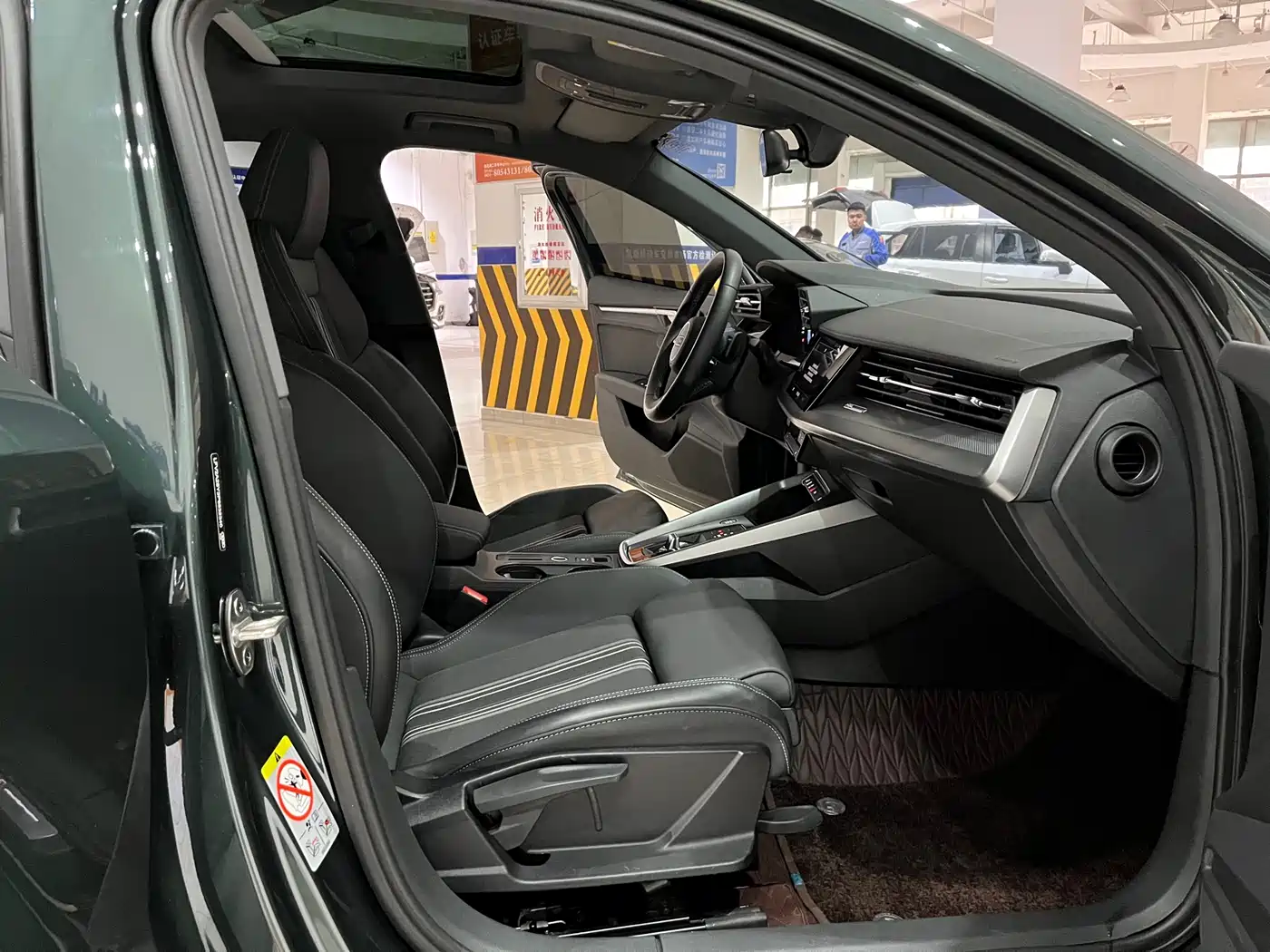 Audi A3 2023 Facelift A3L Limousine 35 TFSI Fashion Sport фото 10