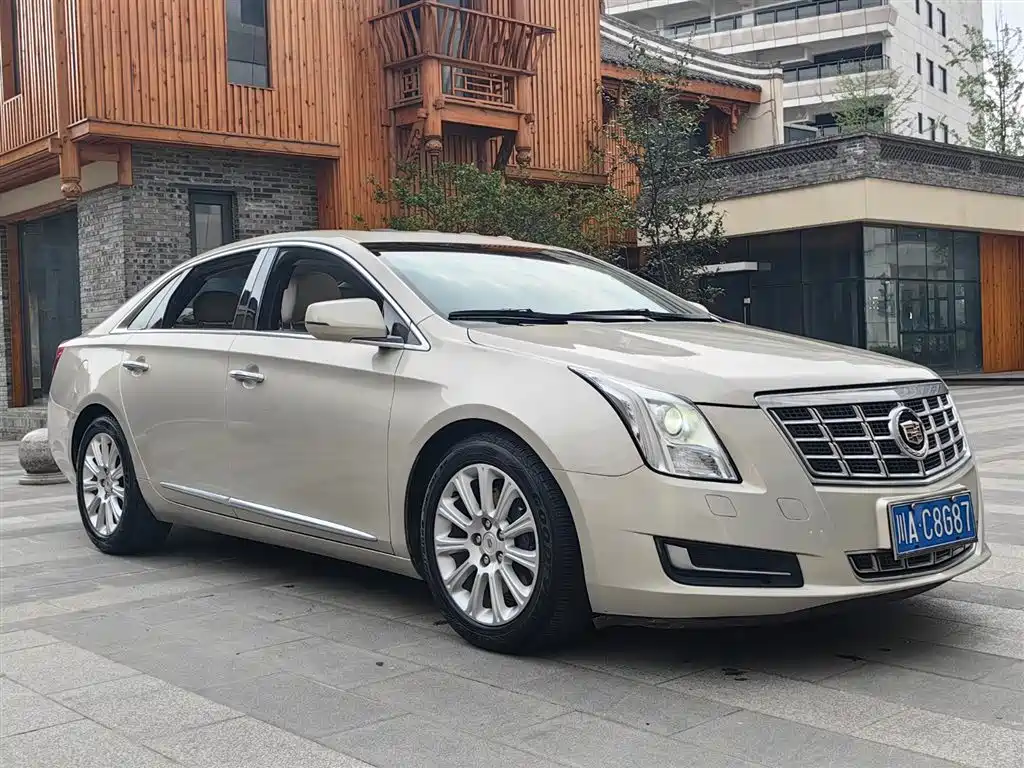 Cadillac XTS 2014 28T Elite фото 3