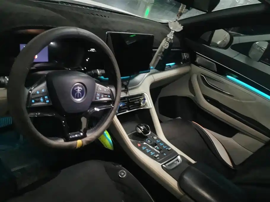 BYD Song PLUS PHEV 2021 DM-i 110KM Flagship PLUS фото 12