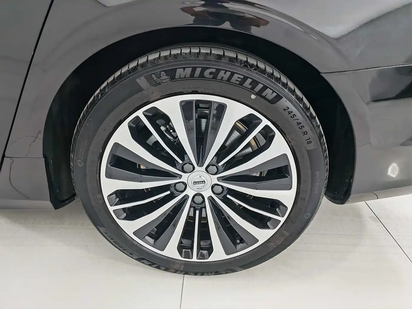 VOLVO S90 PLUG IN HYBRID