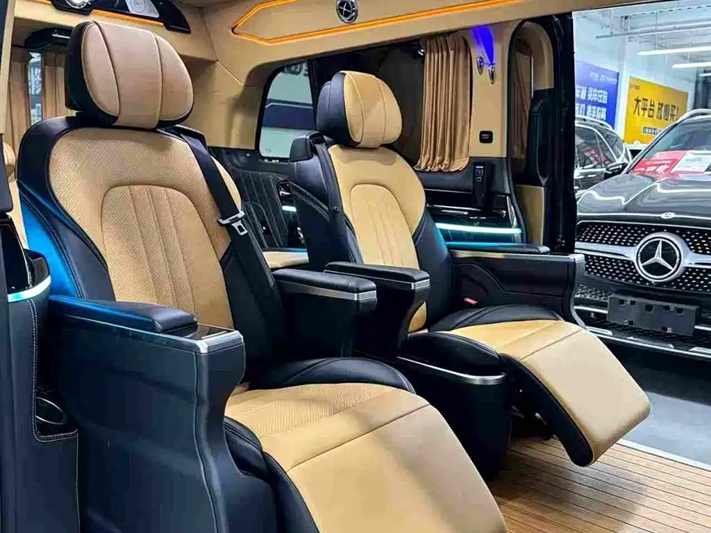 Mercedes-Benz V-Class 2017 2016 V 260 L Premium Long