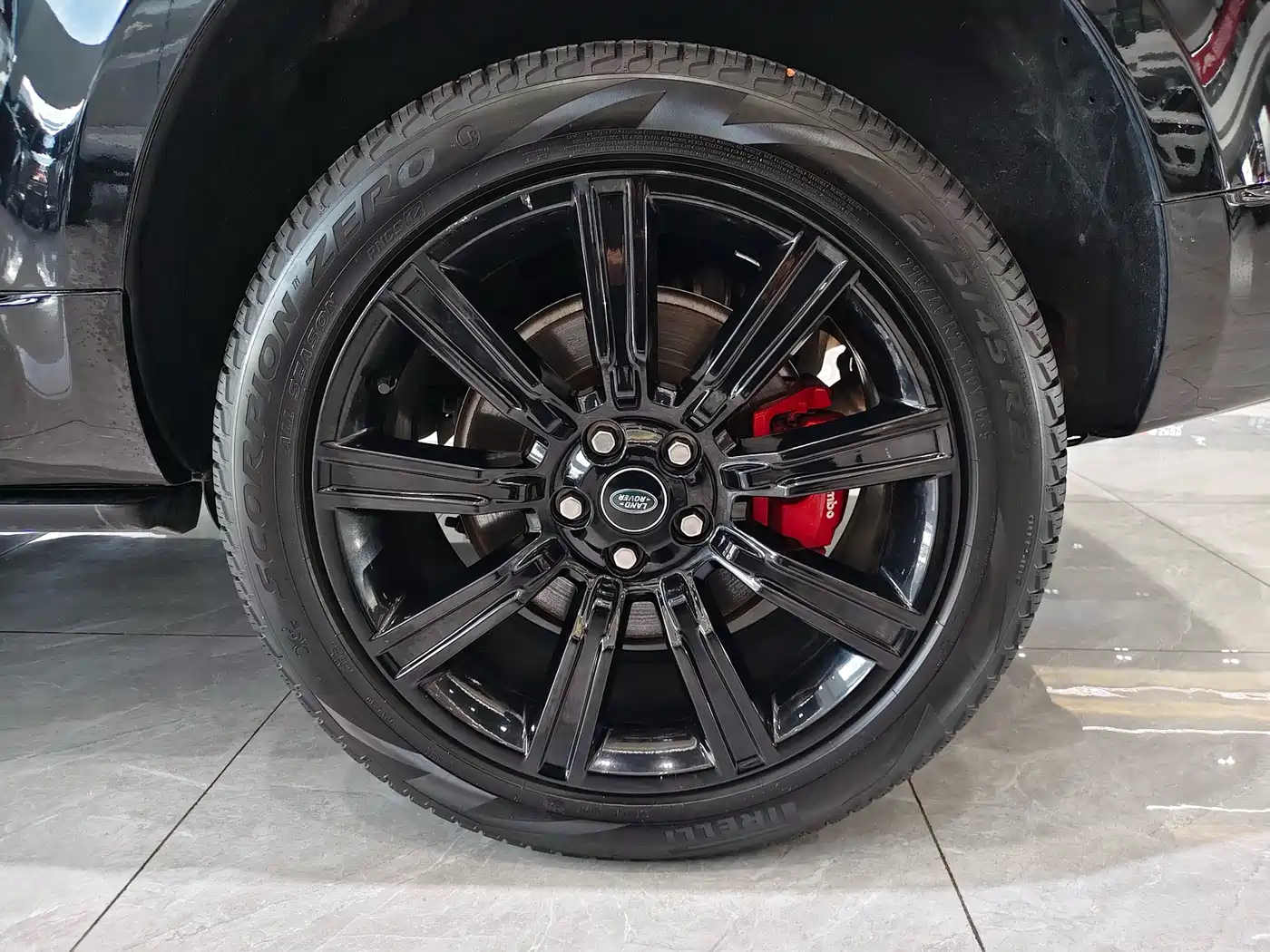 Land Rover Range Rover Sport 2021 3.0 L6 Gloss Black Edition фото 6