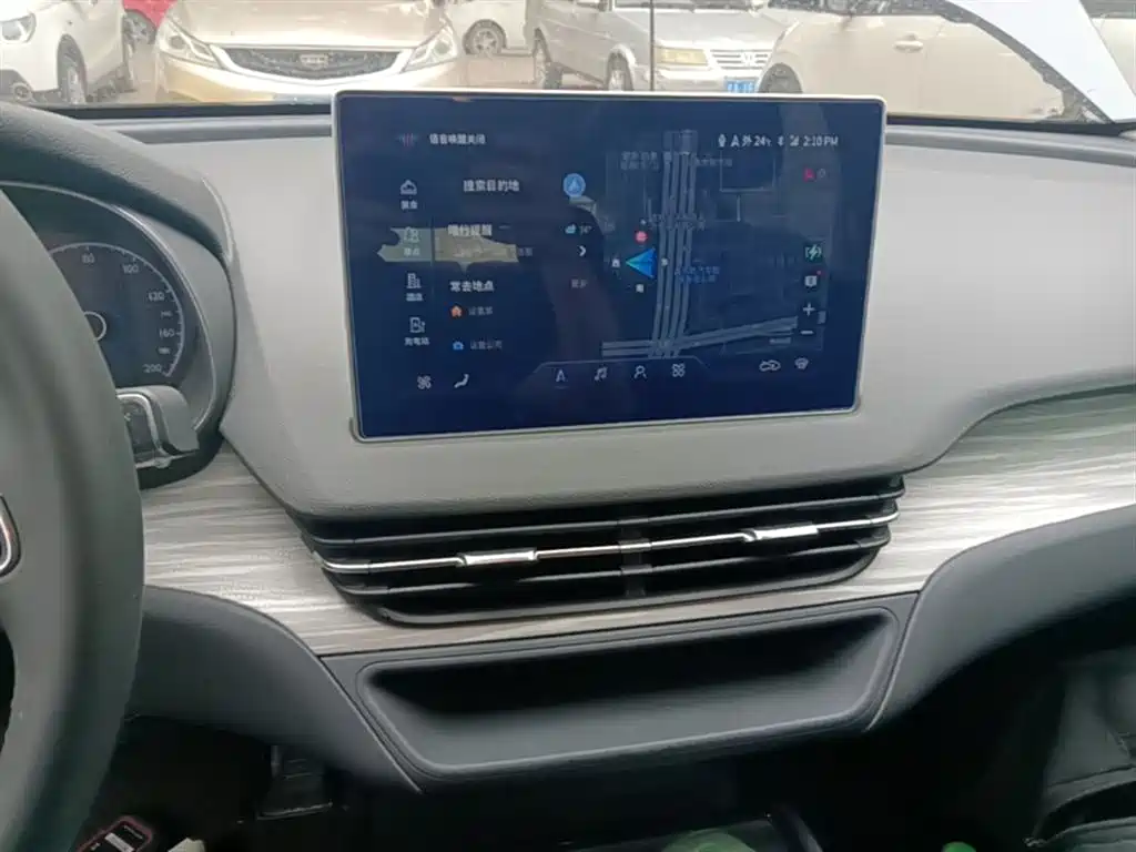 Hongqi E-QM5 2024 Model 610km PLUS фото 13
