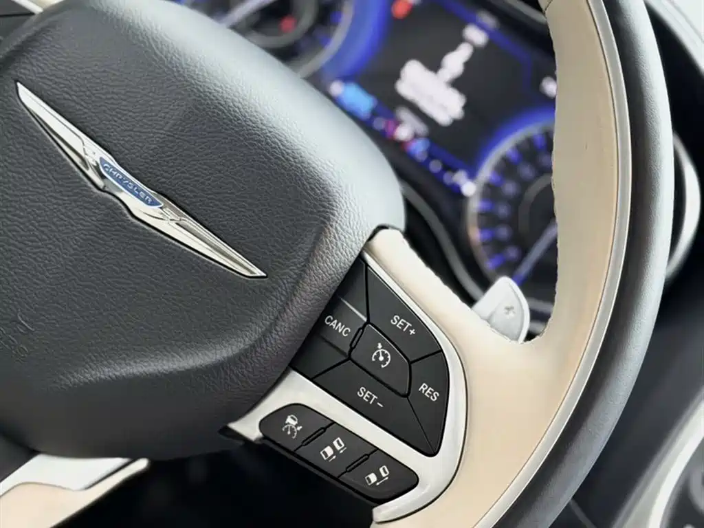 Chrysler 300C (Import) 2016 2016 3.0L Beyond Edition