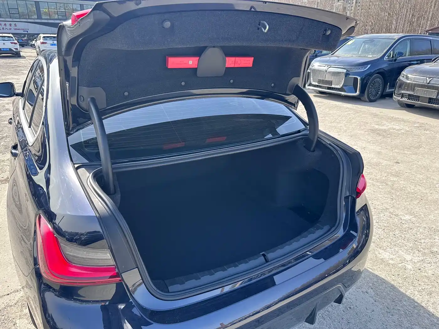 BMW 3 Series 2023 320Li M Sport Package фото 16