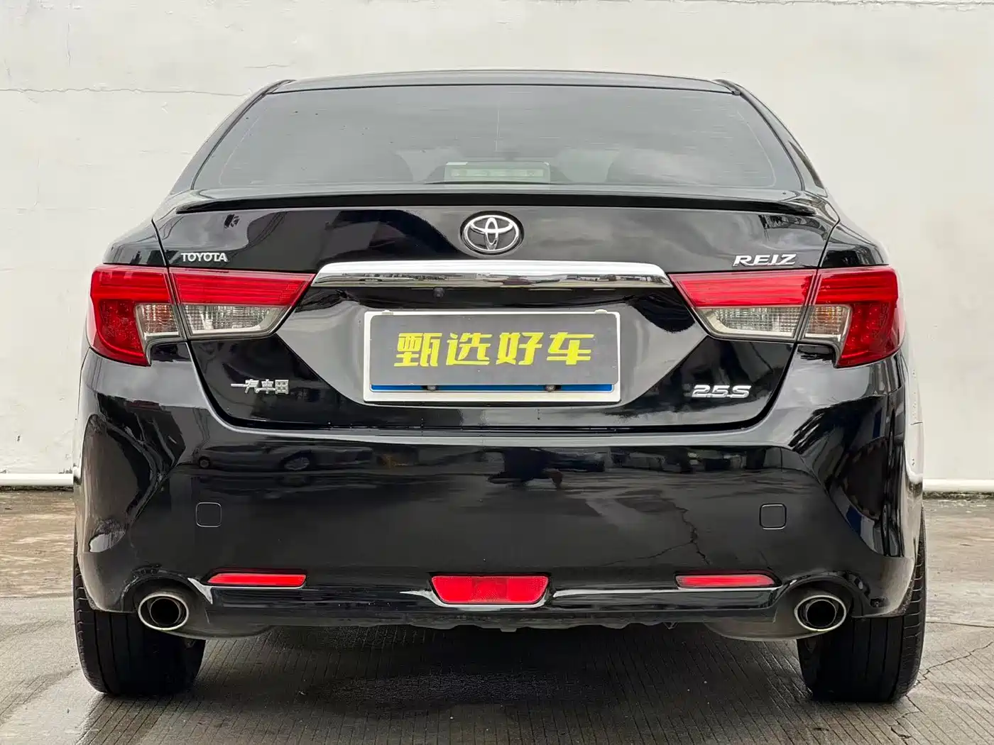 Toyota Reiz 2013 2.5S Elite Edition фото 9