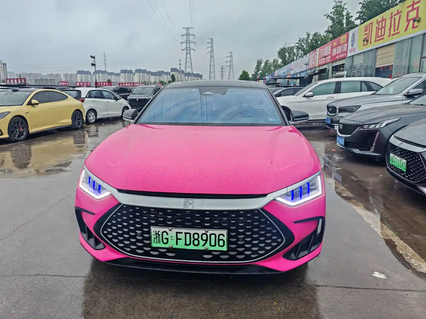 BYD Han 2022 DM-i 121KM Premium Edition фото 2
