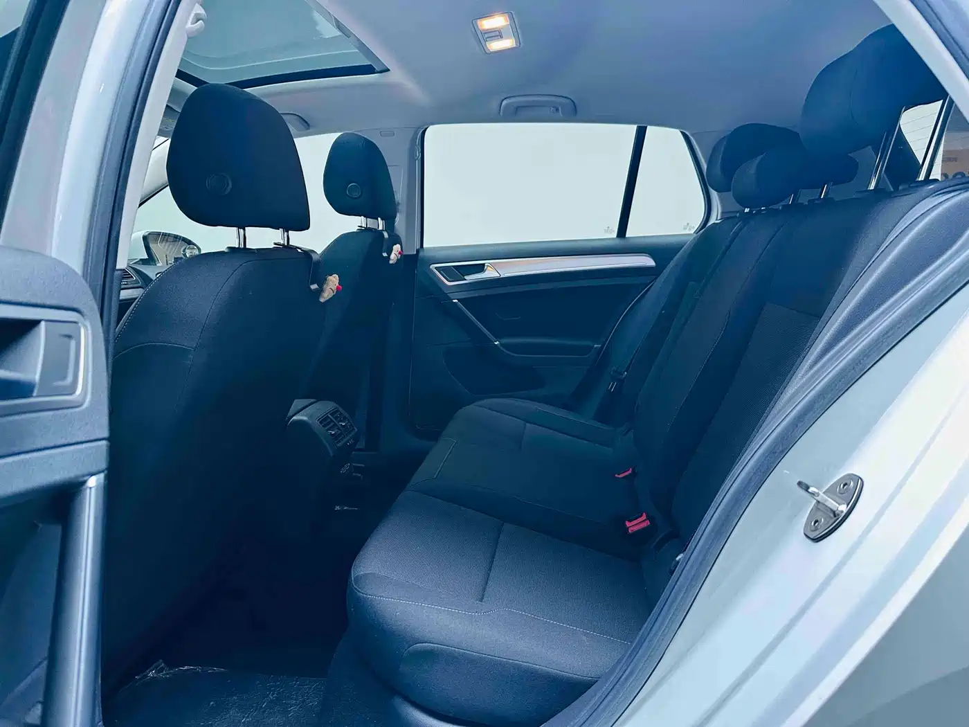 Volkswagen Golf 2019 200TSI DSG Comfort China VI фото 4