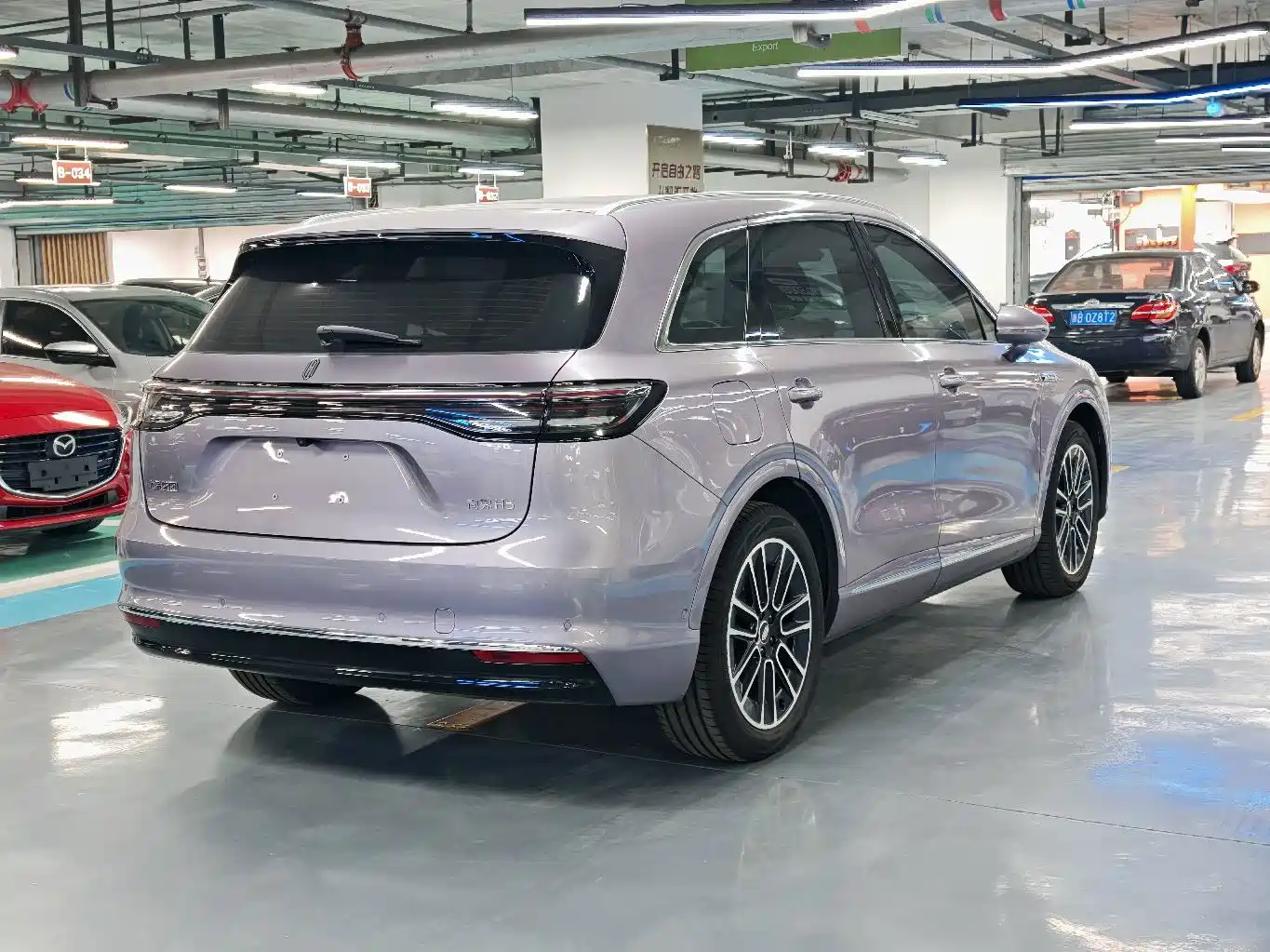 Фото 5 - Shangjie SUV