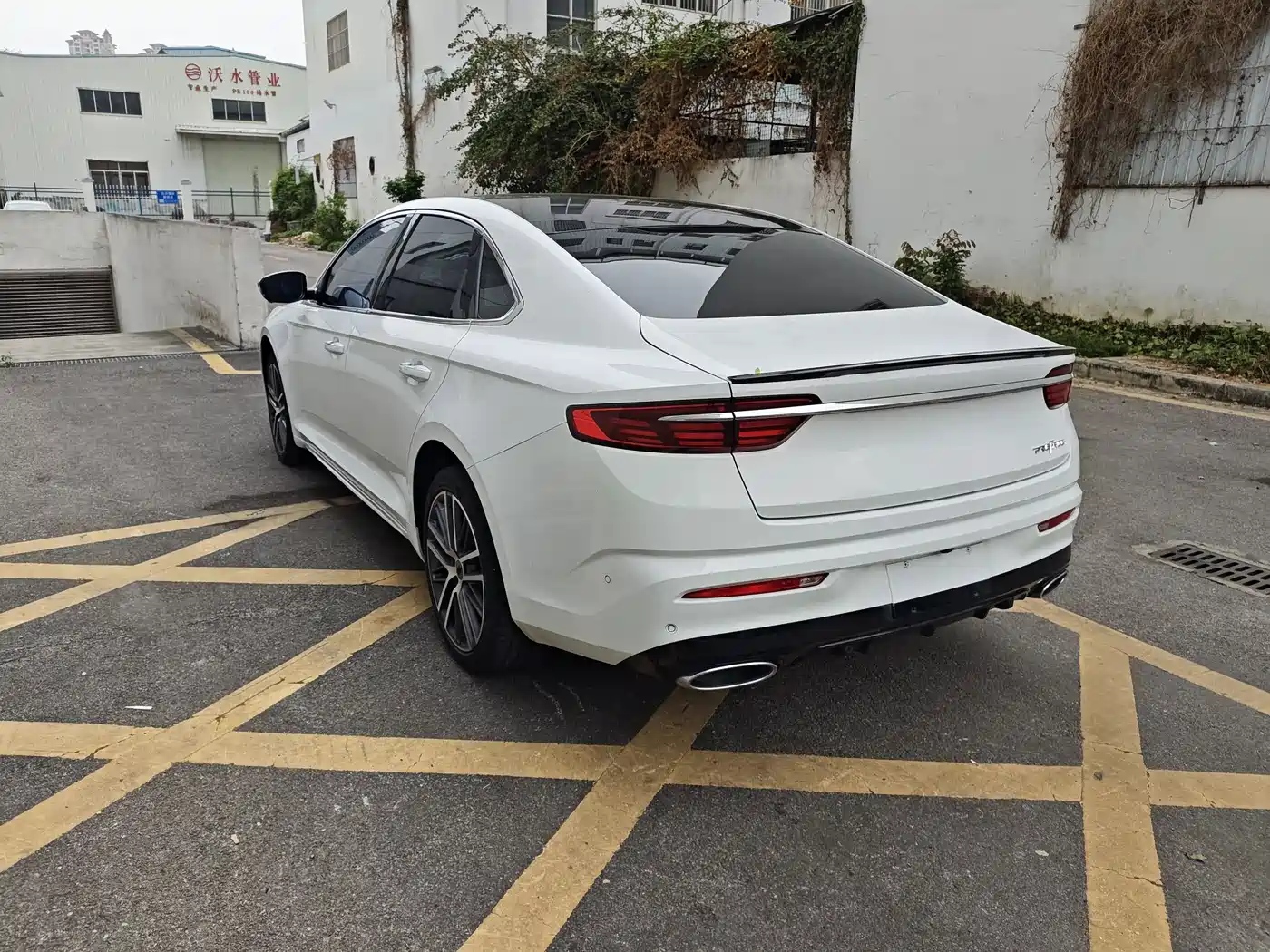 GEELY AUTOMOBILE XINGRUI