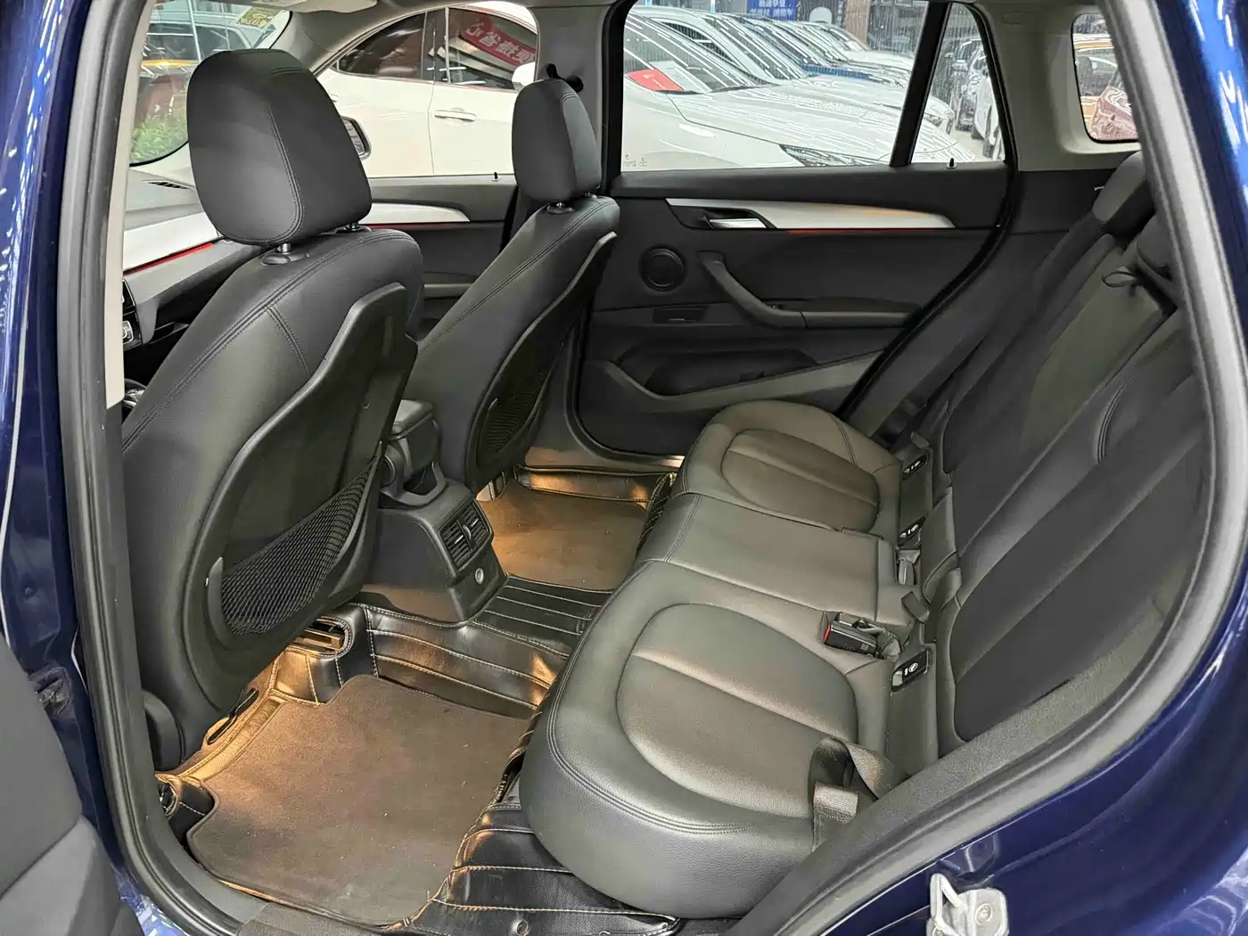 BMW X1 2016 sDrive18Li Premium Model фото 8