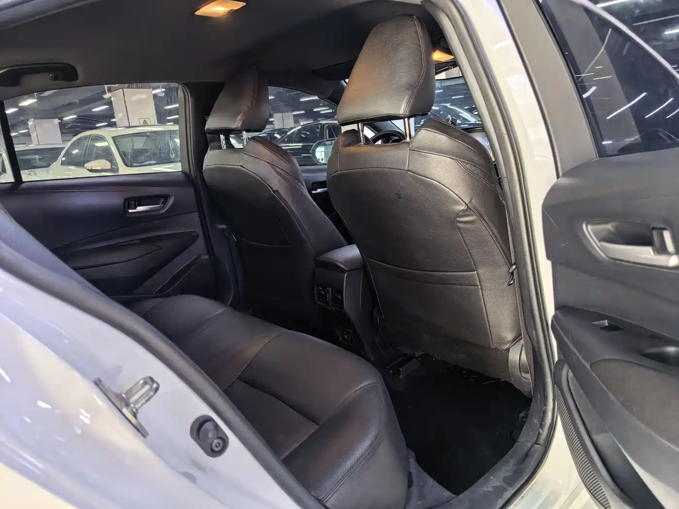 Toyota Levin 2021 TNGA 1.5L CVT Progressive Edition фото 7
