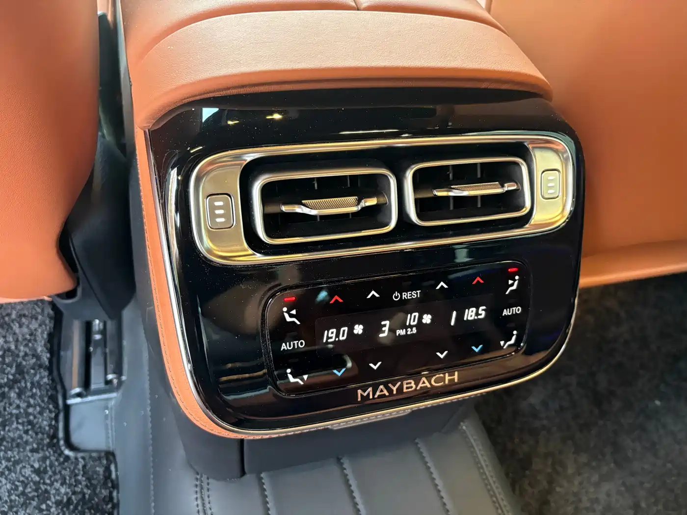 Mercedes-Benz Maybach S-Class 2024 Facelift S 480 4MATIC фото 7