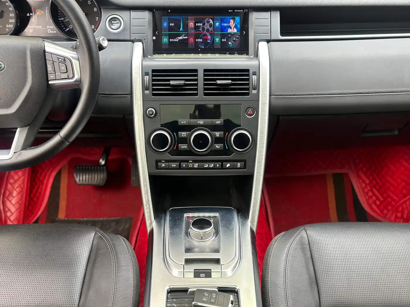 Land Rover Discovery Sport 2016 2.0T SE фото 17