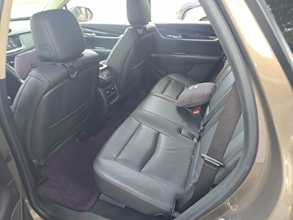 Cadillac XT5 2016 2016 25T Luxury Model